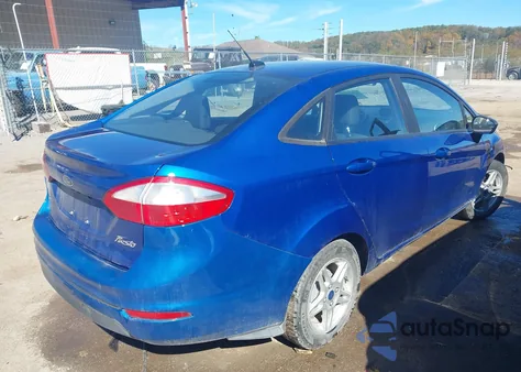2018 Ford Fiesta Se z USA, uszkodzony, nr VIN 3FADP4BJ7JM143865